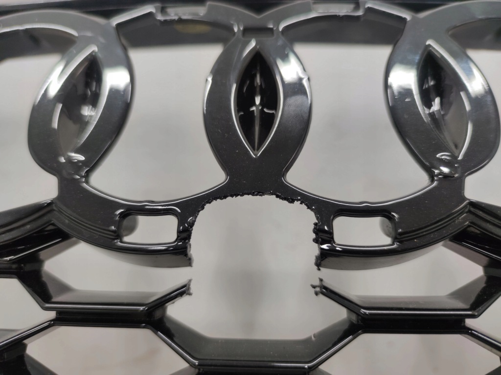 фото №4, Решітка радіатора решітка радіатора бампера audi rs7 карбон 4g8