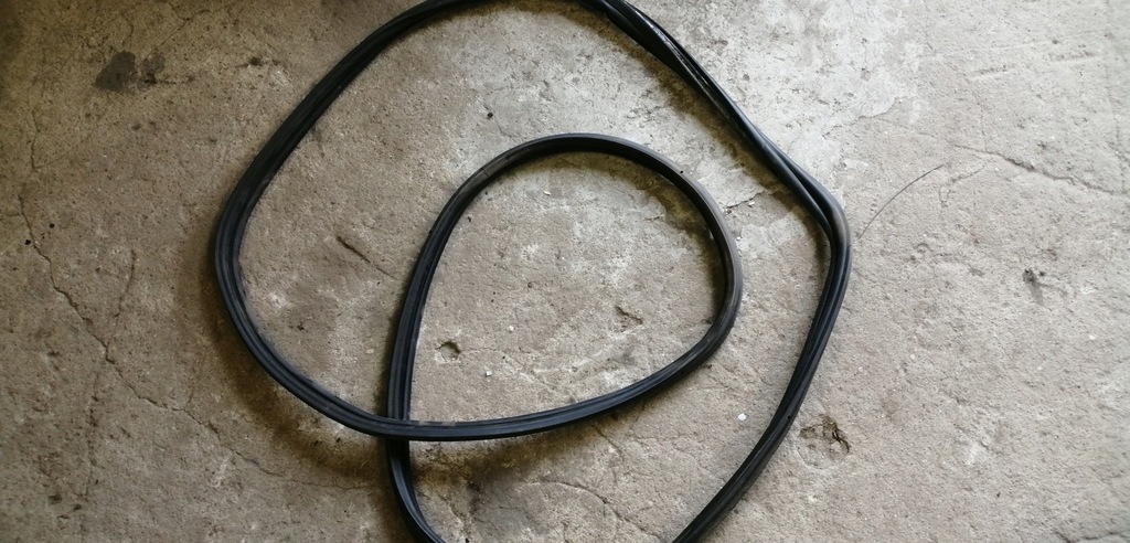 фото №1, Citroen c5 iii прокладка крышки багажника