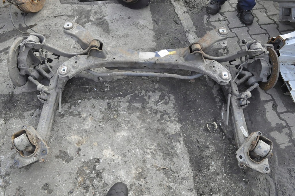 фото №1, Alfa romeo 159 подвеска балка задняя