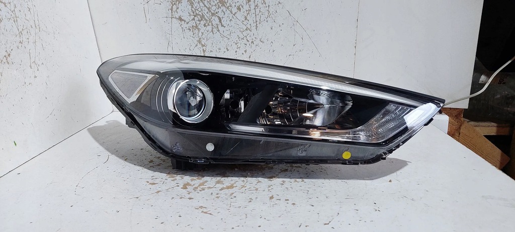 фото №1, Hyundai tucson tl 2017 лампы передние