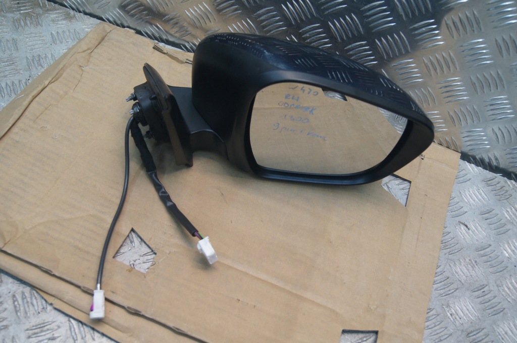 Mercedes x-klasa w470 дзеркало праве  9 pin камера Зі Шроту