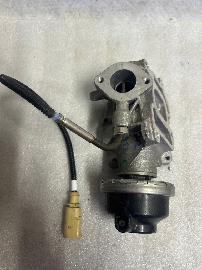 Купить Audi a6 a7 q7 a4 3.0tdi клапан egr 059131309c