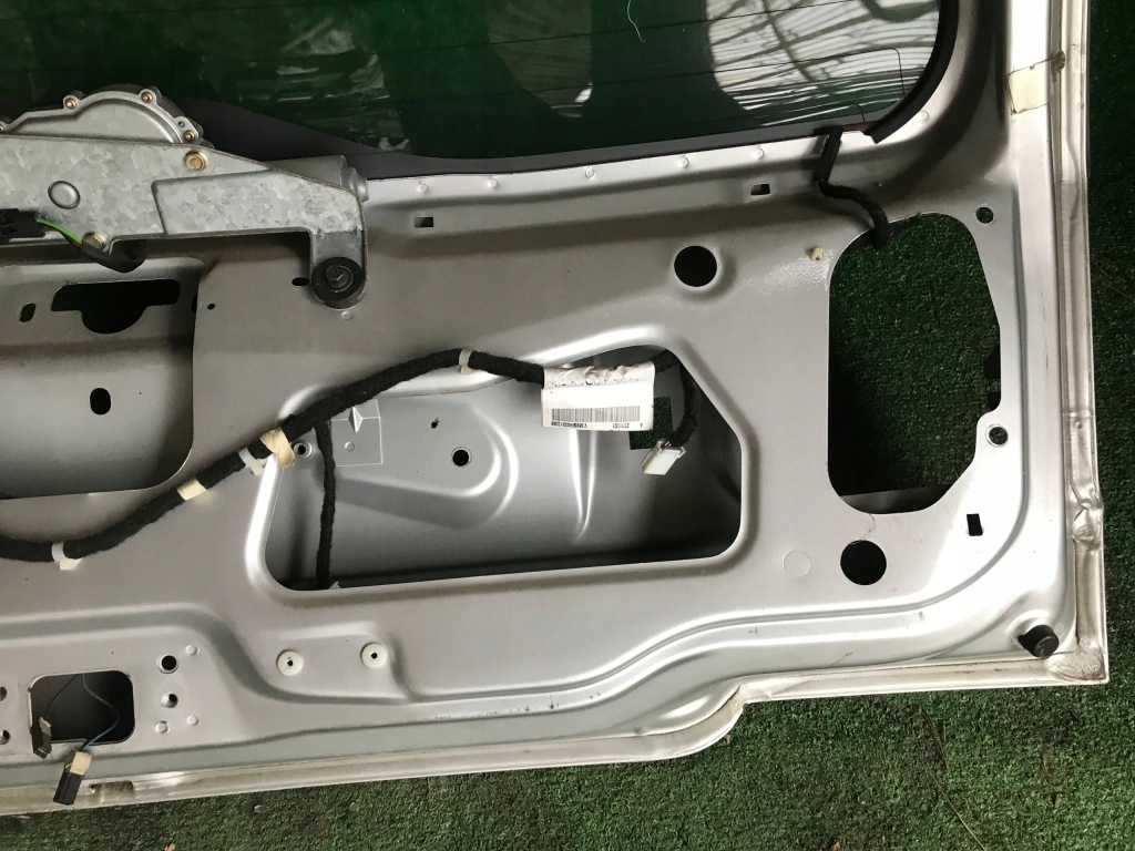 фото №7, Кришка багажника задня задня volvo v40 i 329-52 w-wa