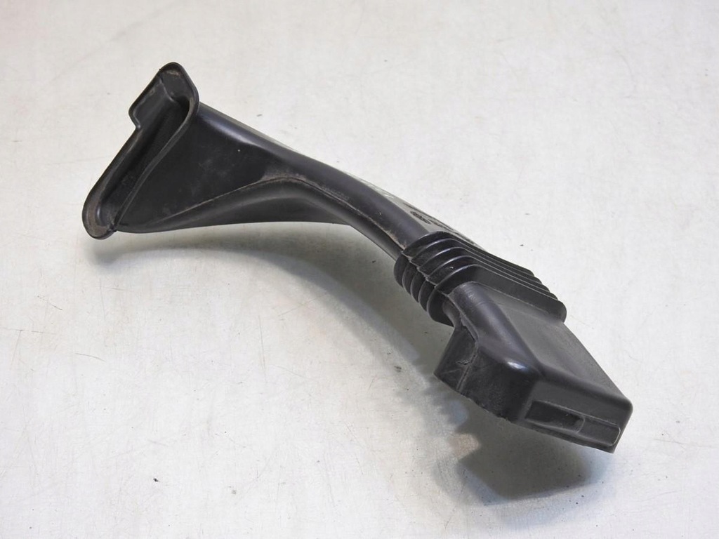 фото №7, Впуск воздухозаборник воздуха renault laguna iii 2.0 dci