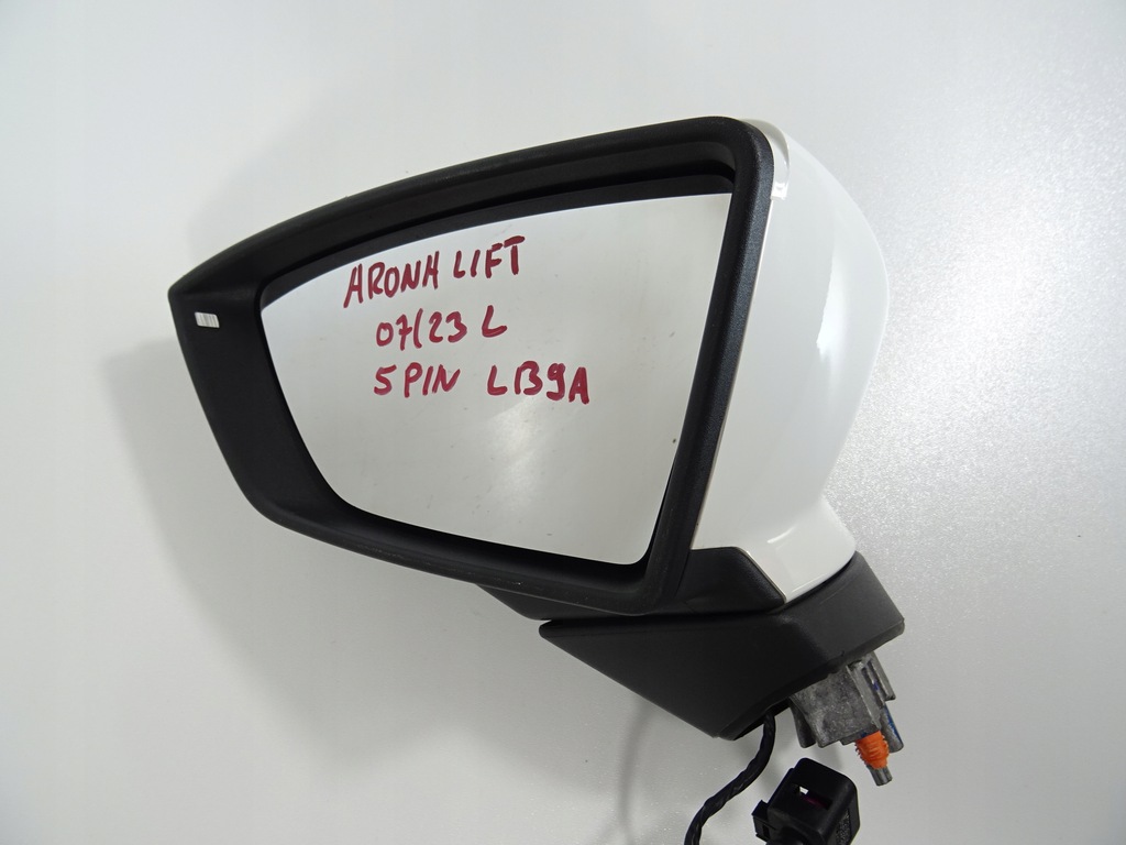 фото №13, Seat arona lift дзеркало ліва 5 pin lb9a eu