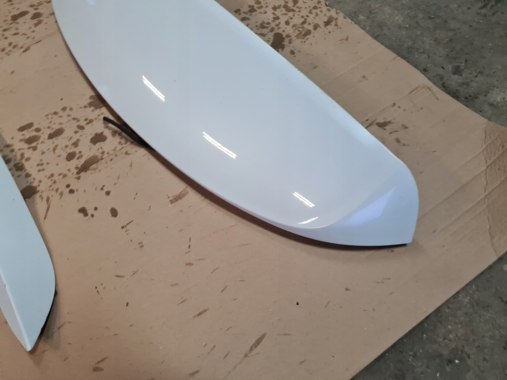 фото №3, Спойлер спойлер крышки renault zoe 960306120r