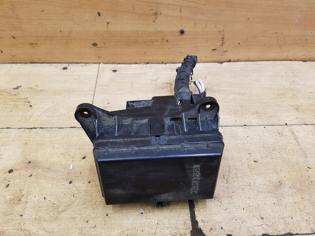 фото №1, Коробка запобіжників toyota rav4 i 2.0 16v
