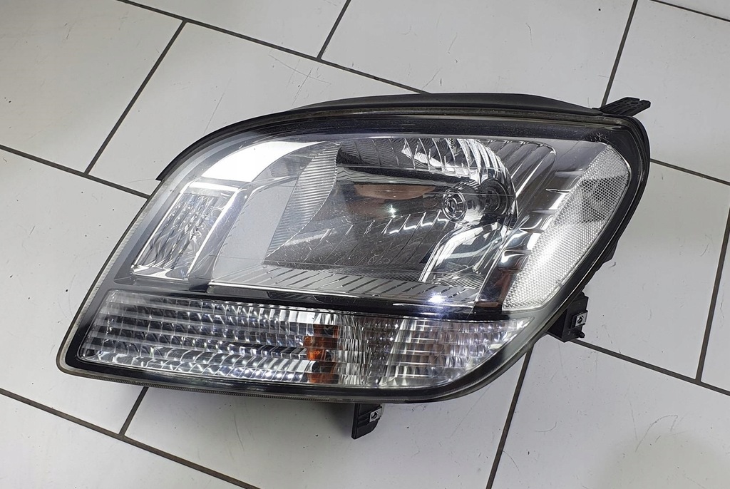 фото №1, Orlando i лампа левая левый перед передняя комплектная