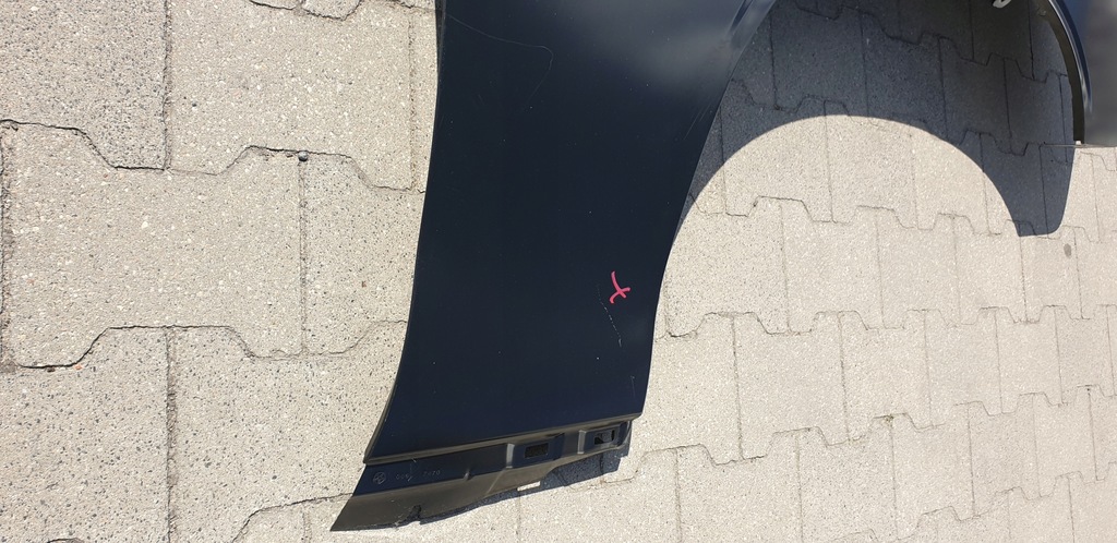 фото №10, Крыло перед передний правый dodge challenger canada 2007-2020 68275470aa