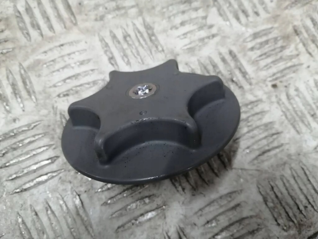 фото №1, Nissan micra k14 кронштейн колеса запасного