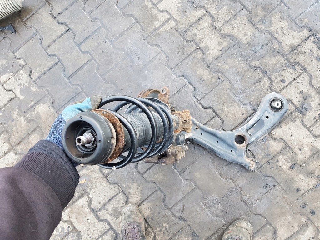 фото №5, Audi a1 8x 10-14r 1.6 tdi амортизатор поворотний кулак права перед