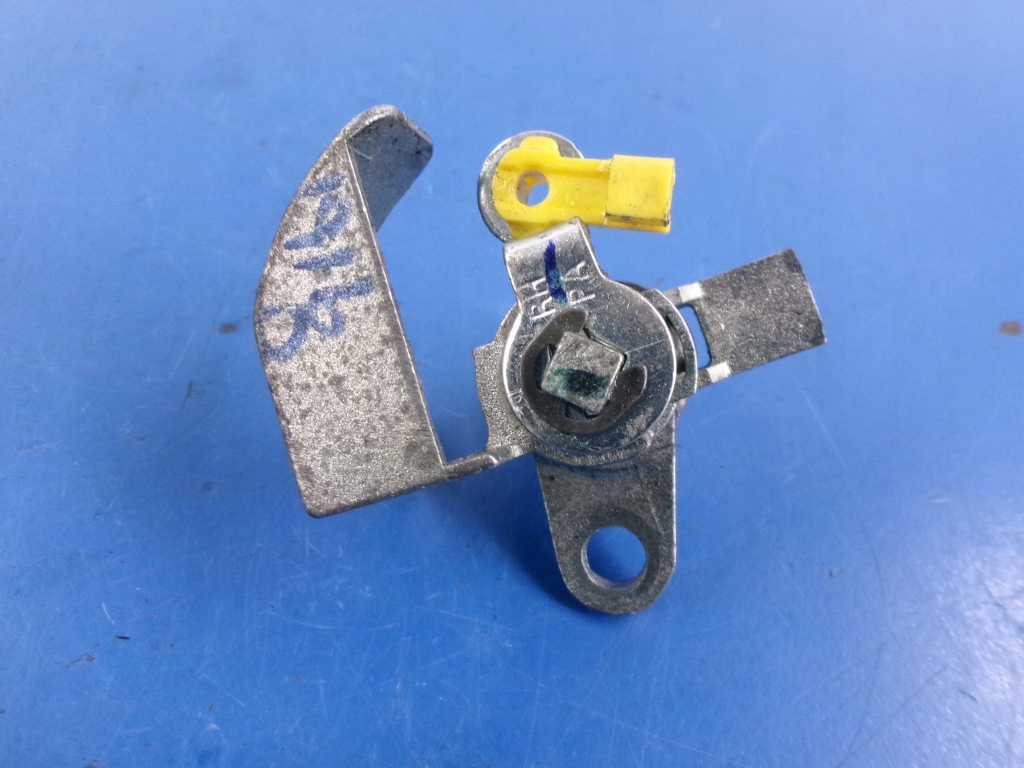 фото №13, Hyundai i10 lift 10-13 1.1 замок зажигания вкладыши замки 2ключи иммобилайзер