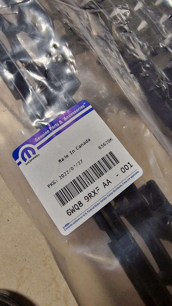 фото №4, Chrysler pacifica 2020 решётка радиатора бампера впуск радар