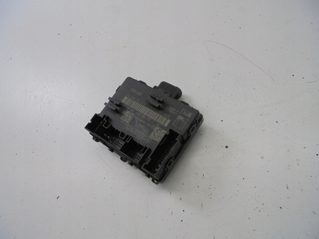 Купити Vw audi seat skoda модуль двері 4m2959792j