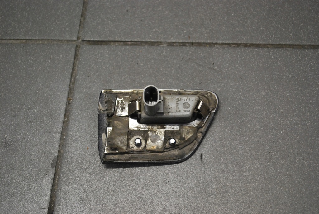 фото №6, Молдинг крила ліва audi a8 d3 lz9y 4e0853973e