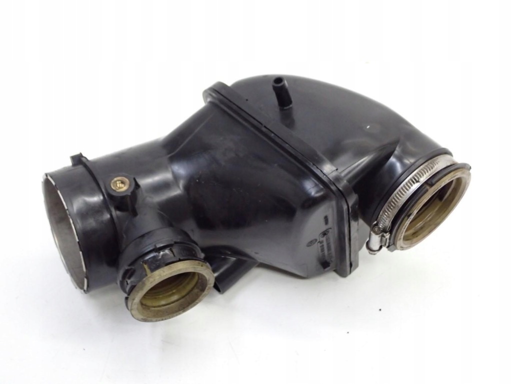 фото №1, Wąż шланг труба повітрозабірник повітря mercedes cla w176 w117 w246 2.2 cdi 18r