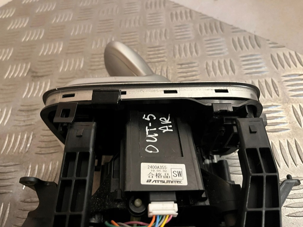 фото №6, Mitsubishi outlander 2018 домкрат перемикання передач / нижній