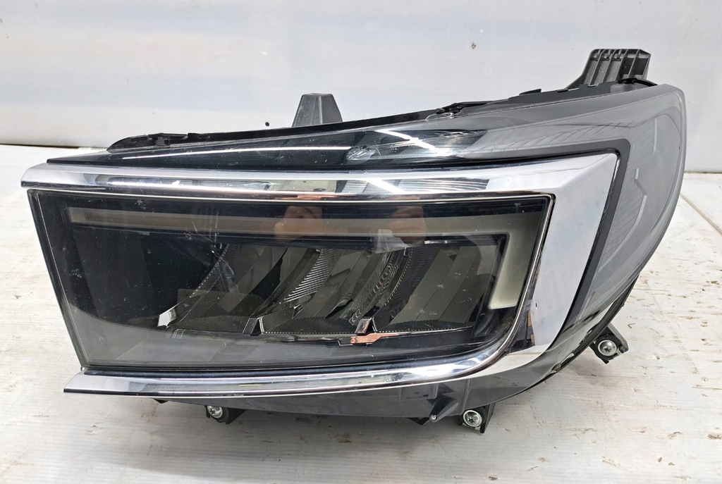 фото №13, Opel grandland x lift 2022 лампа правая левая передняя перед full led