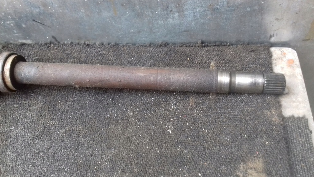 фото №2, Приводной вал правая peugeot 3008 1.6hdi