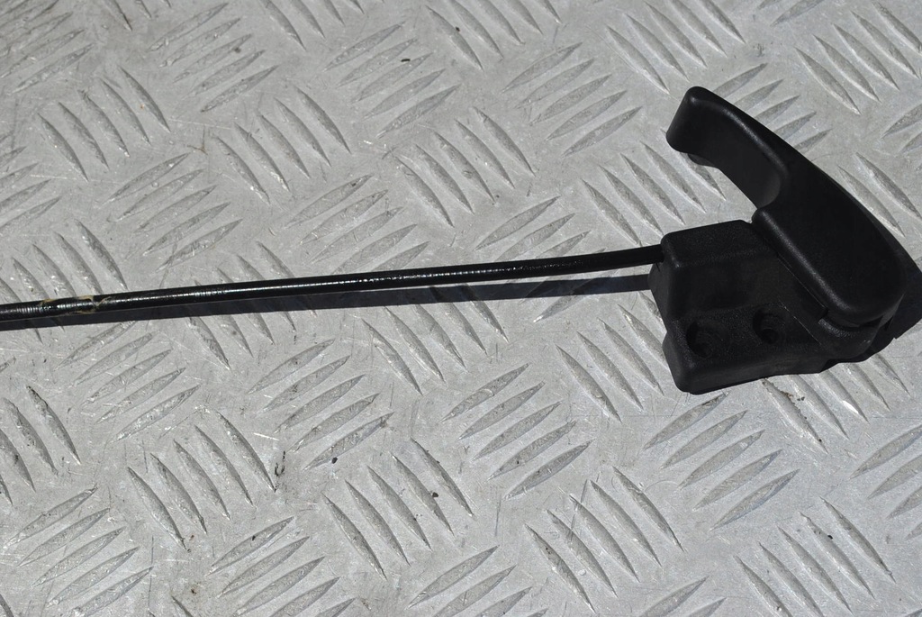 фото №4, Трос ручка відкривання капот audi a3 8p