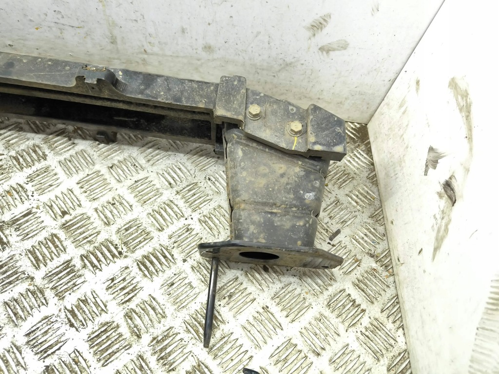 фото №6, Hyundai kona i 2019 поперечина бампера заднего