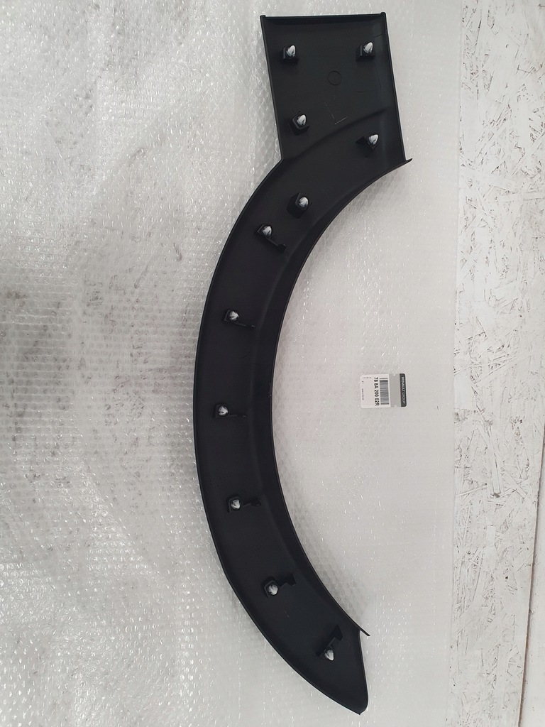 фото №3, Молдинг подкрылок renault master iii задняя правая