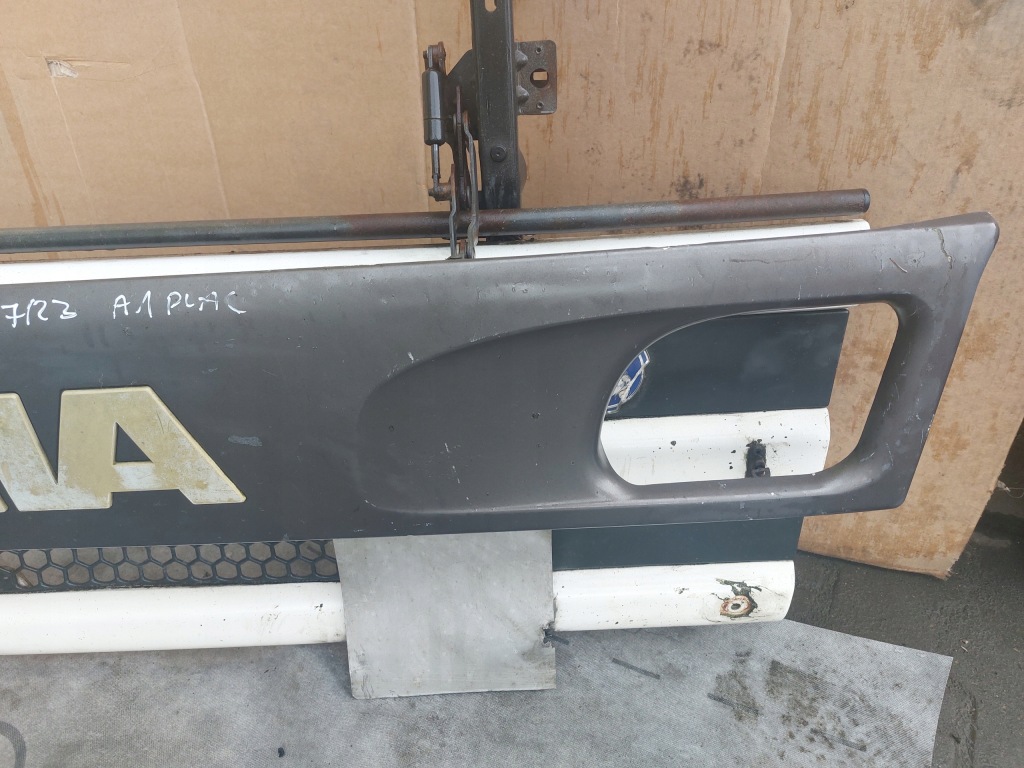 фото №4, Капот решётка радиатора gill scania serii 4 кронштейн кронштейн