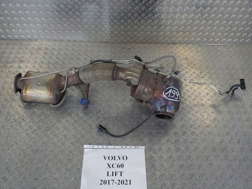 фото №1, Volvo xc60 ii 17-21 выхлоп катализатор dpf