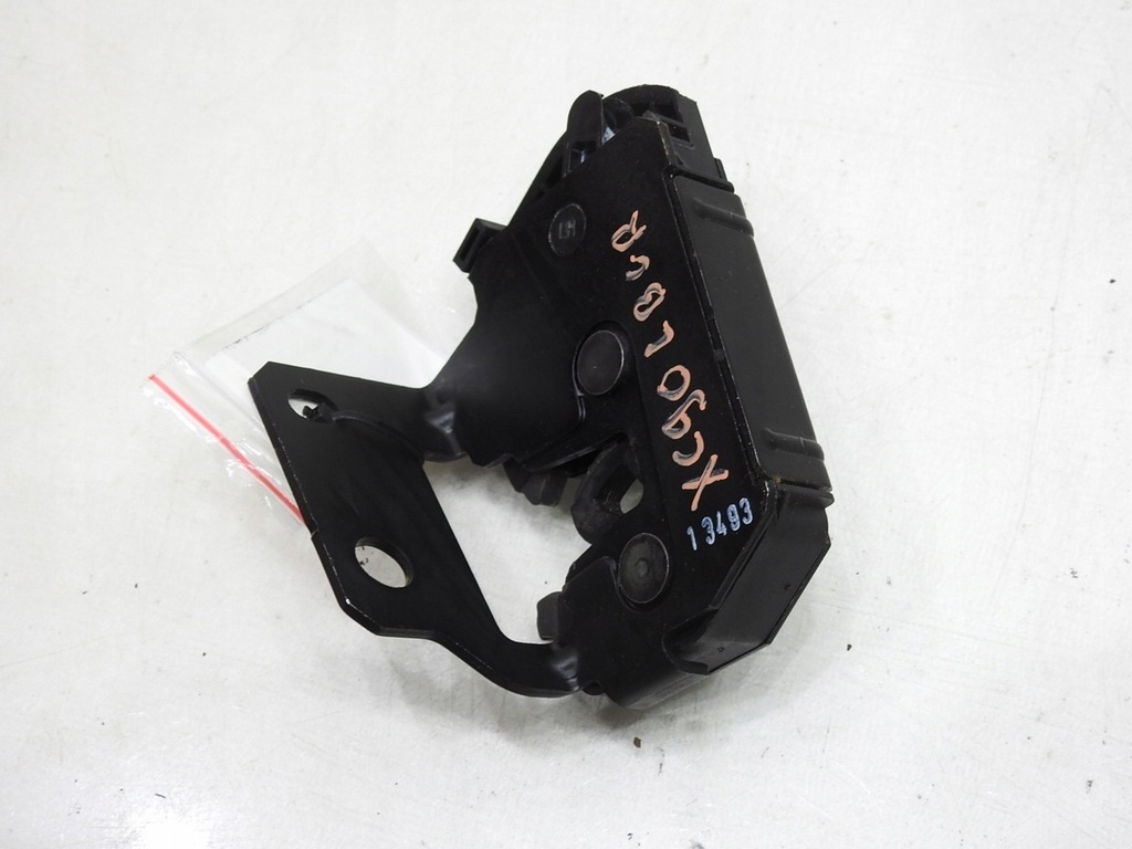 фото №5, Замок крышки борта левый задняя volvo xc90 i