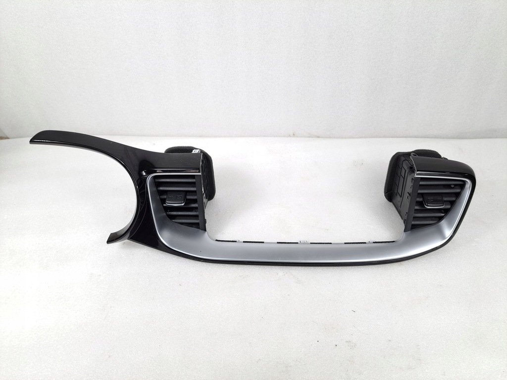 фото №1, Kia proceed gt решётка обдув средняя