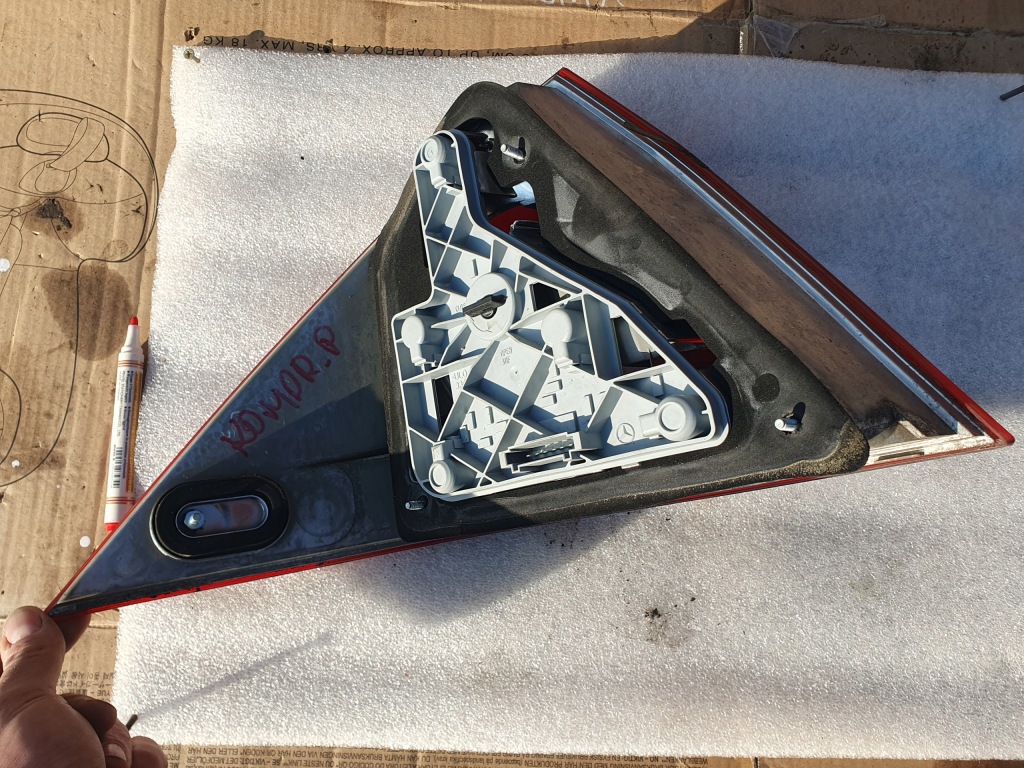 Крышка заливной бака топлива mercedes c200 w203 01r компрессор 2.0 kod 189 Недорого