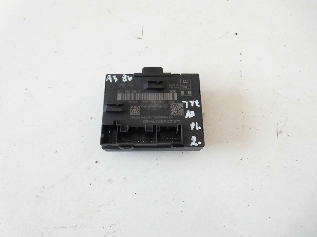 фото №1, Модуль блок керування двері 5q0959595a audi a3 8v задній
