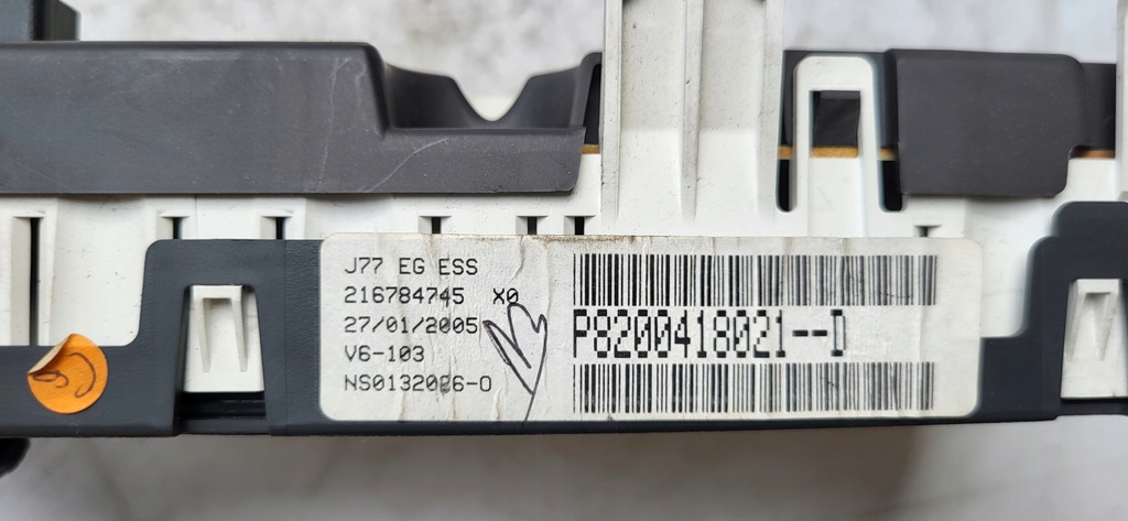 фото №3, Лічильник приладова панель renault modus p8200418021-d