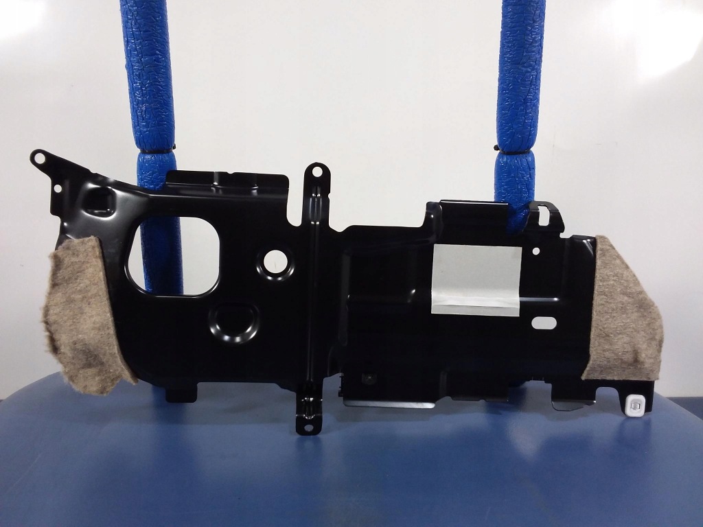 фото №3, Bmw 740le основа захист акумулятор