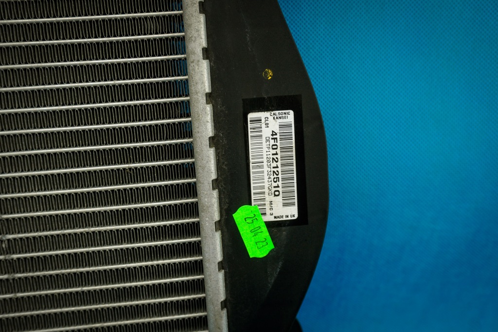 Радиатор воды механическая коробка передач audi a6 4f c6 4f0121251q 2.0tdi 2.0tfsi Киев