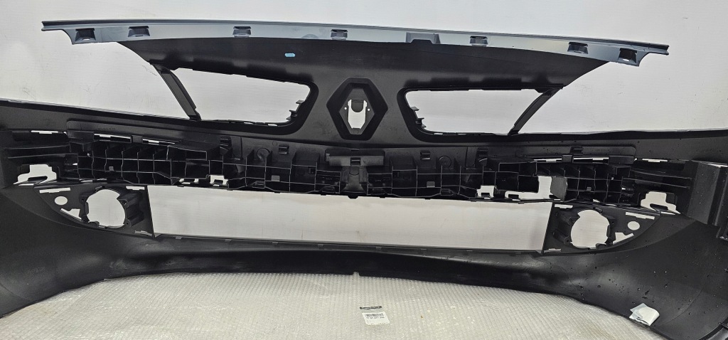 Новый оригинальный бампер перед renault scenic 2 рестайлинг  2006-2009 - 7701477299 Недорого