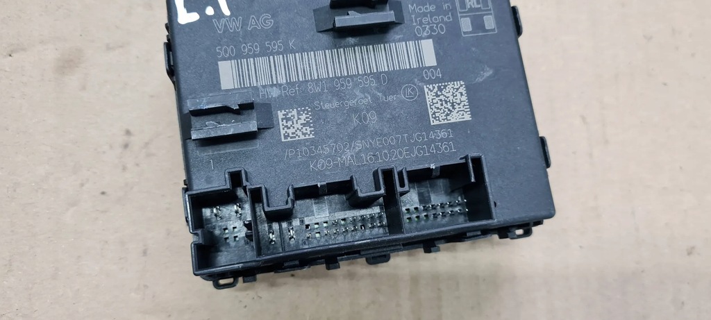 фото №8, S3 8y a3 модуль блок керування двері 5q0959595k