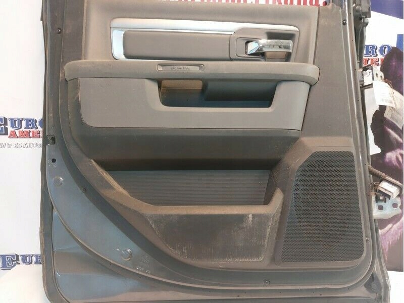 фото №2, 2009-18 dodge ram 1500 oem lh комплектний rear door