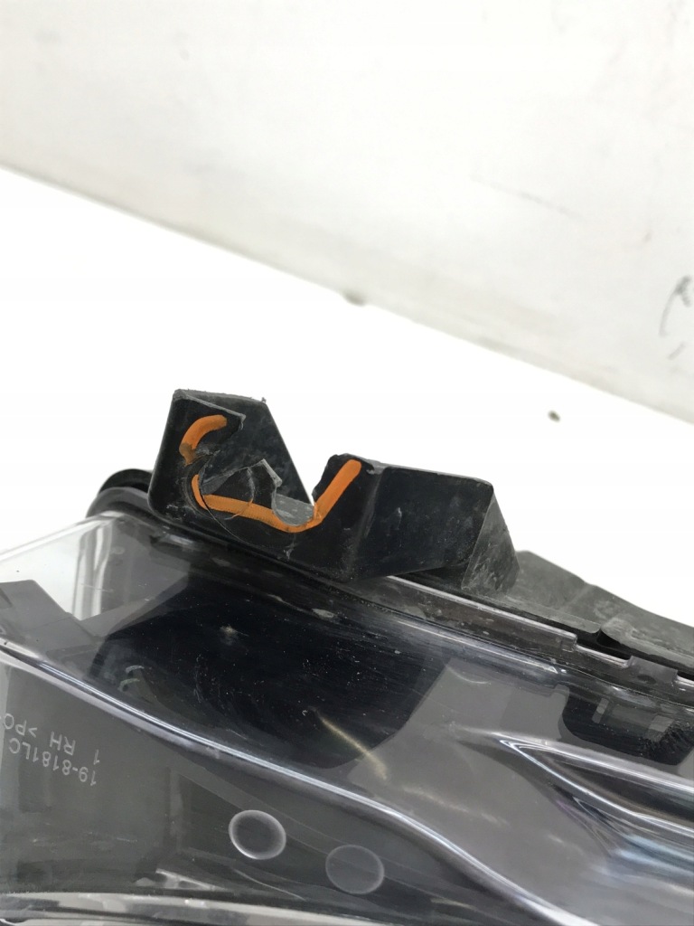 фото №4, Tesla 3 противотуманная фара левый 1624798-00-a оригинал