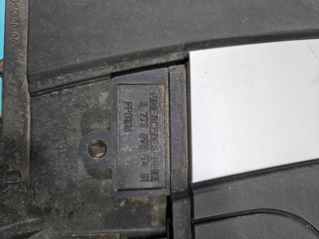 фото №8, Корпус фільтра повітря mercedes w251 a2730900401 3.5 v6
