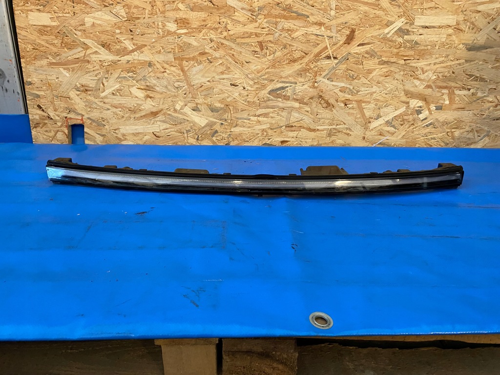 фото №1, Лампа led mercedes eqa eqb w243 2439063200