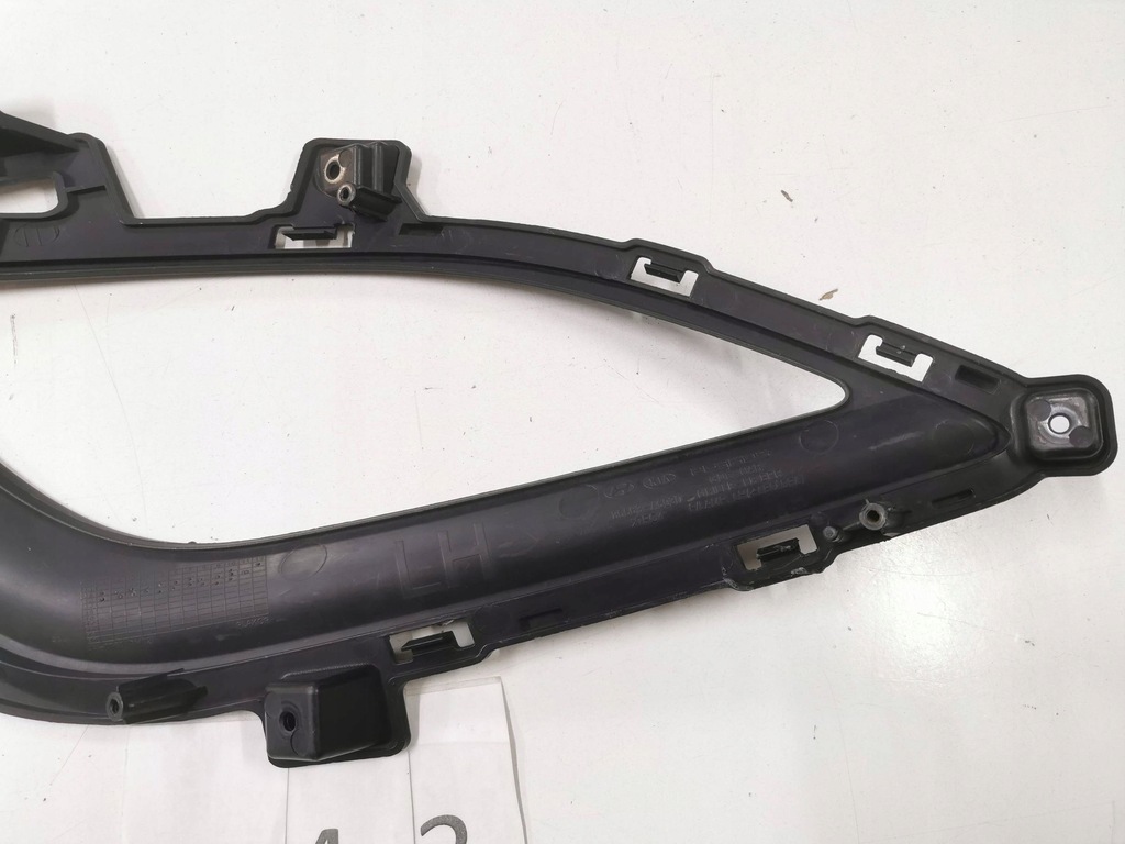 фото №10, Решётка бампера передний hyundai i-30 lift левая 343.