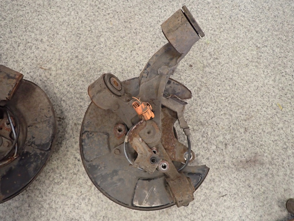 фото №8, Honda civic vii 01- поворотный кулак задняя левая lub правая