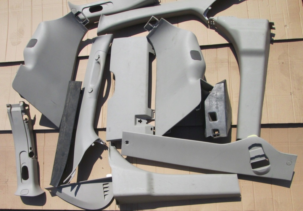 фото №4, Chrysler town country 11- защита пластик стойка