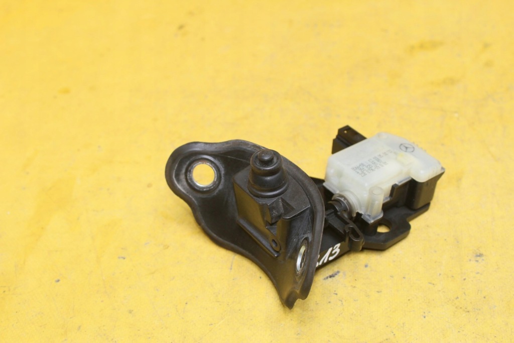 фото №1, Привод заливной топлива a2518200197 cls w219 3.0cdi