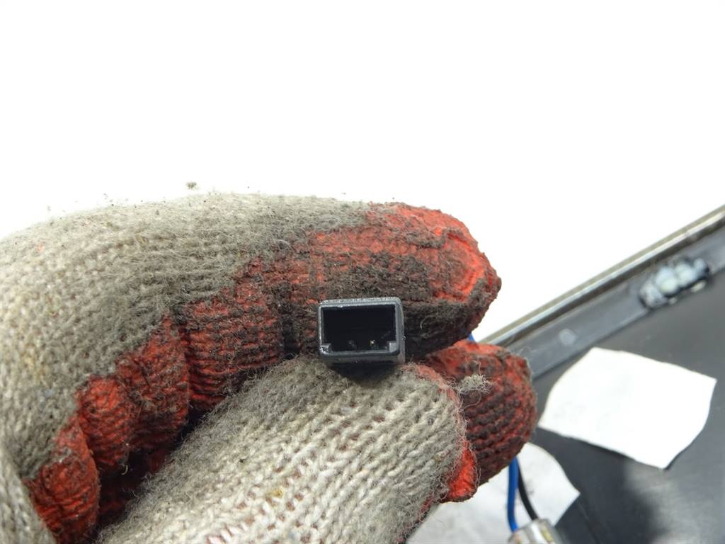 Ручка задняя правая skoda superb sedan 01-08 в Украине