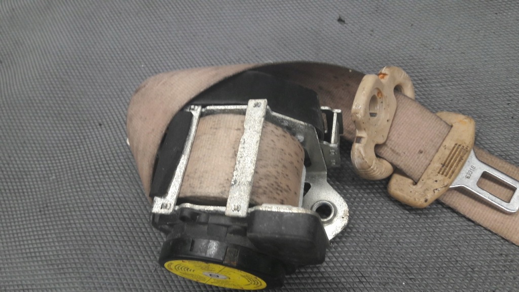 049007 ремень правая  перед lancia lybra 99r Недорого