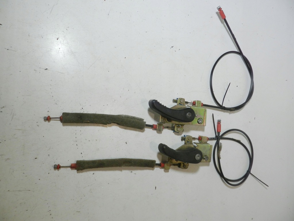 фото №1, Peugeot partner citroen berlingo i lift 02-10 засувка ручка двері багажника