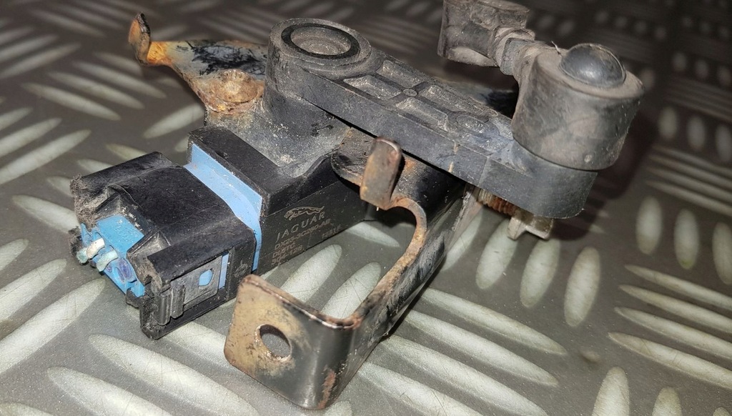 фото №7, Jaguar xf x250 sc awd датчик вирівнювання світла