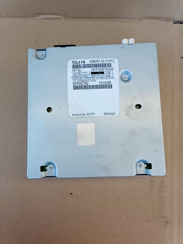 Купить Tesla model s lub x тюнер радио eu 1004787-02-d